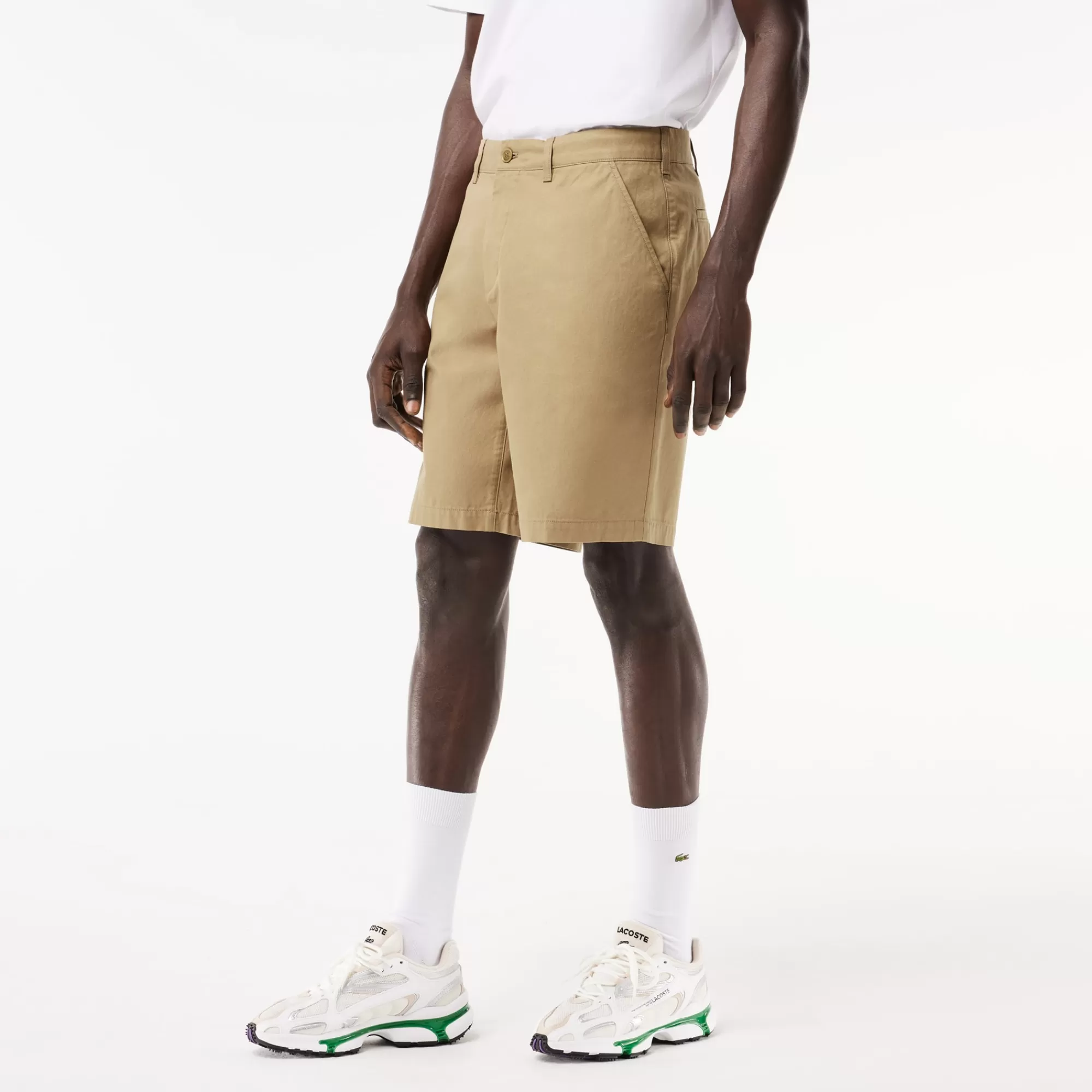 LACOSTE Calças & Calções^Calções Chino em Sarja de Algodão Straight Fit